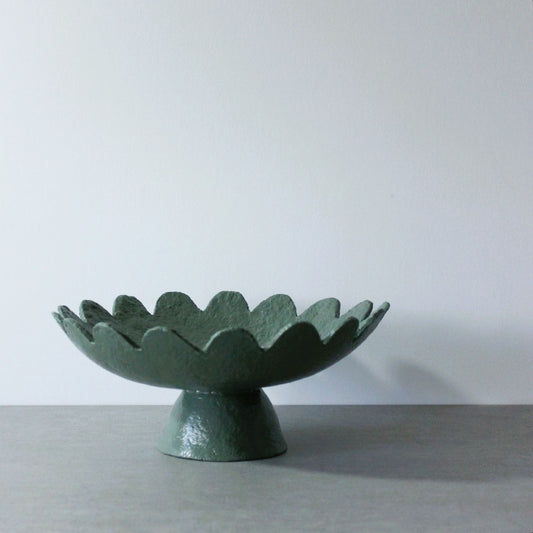 Scalloped pedestal bowl - dark moss green