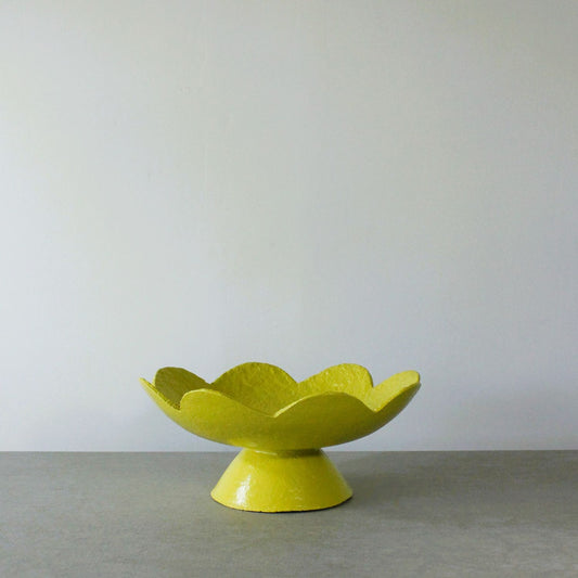 Scalloped pedestal bowl - chartreuse
