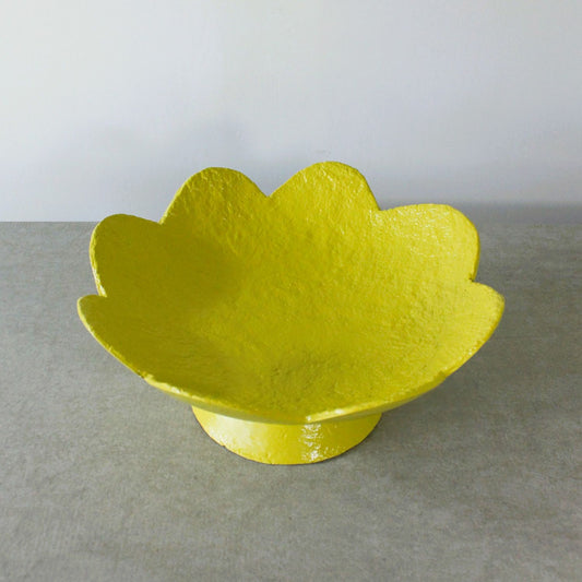 Scalloped pedestal bowl - chartreuse