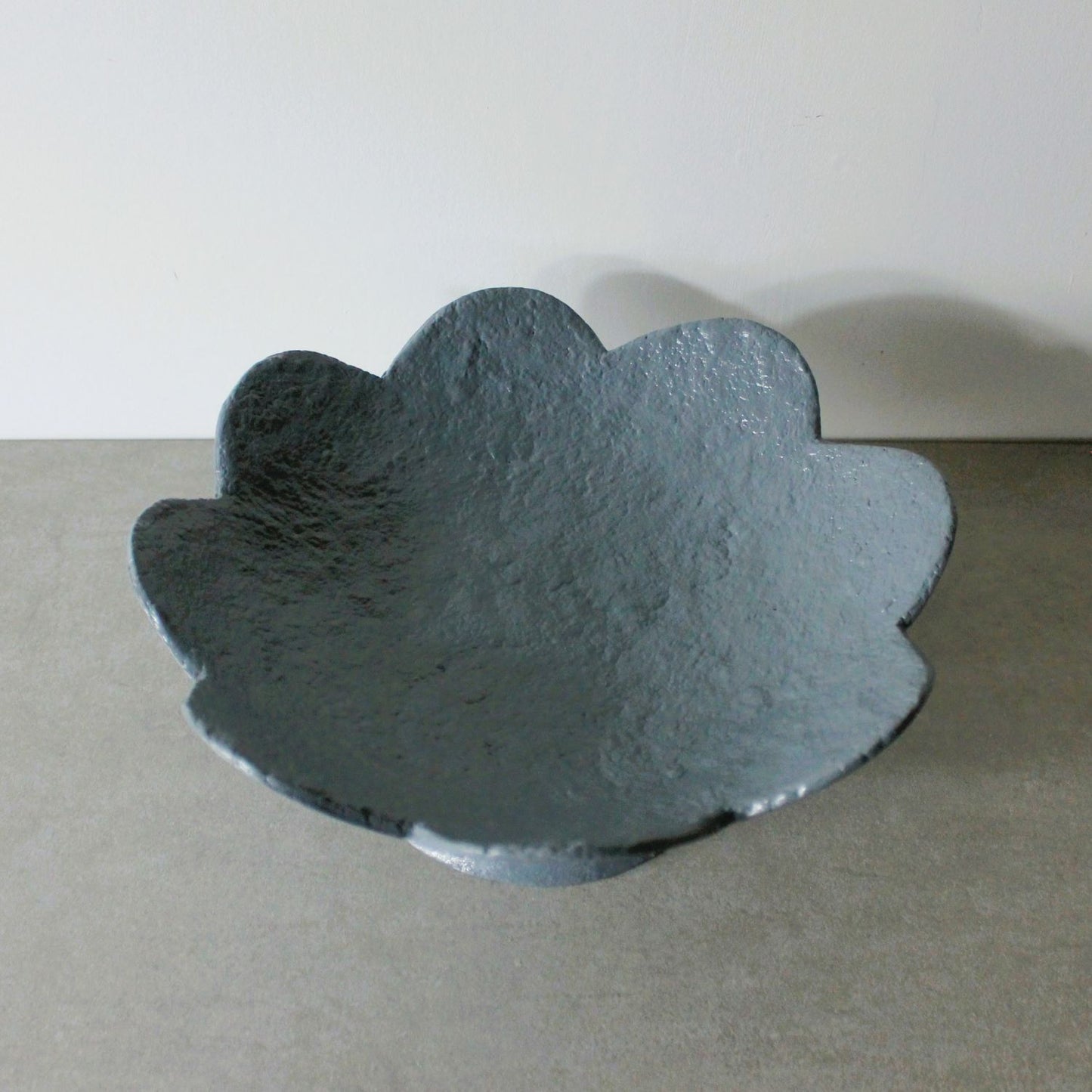 Scalloped pedestal bowl - slate blue