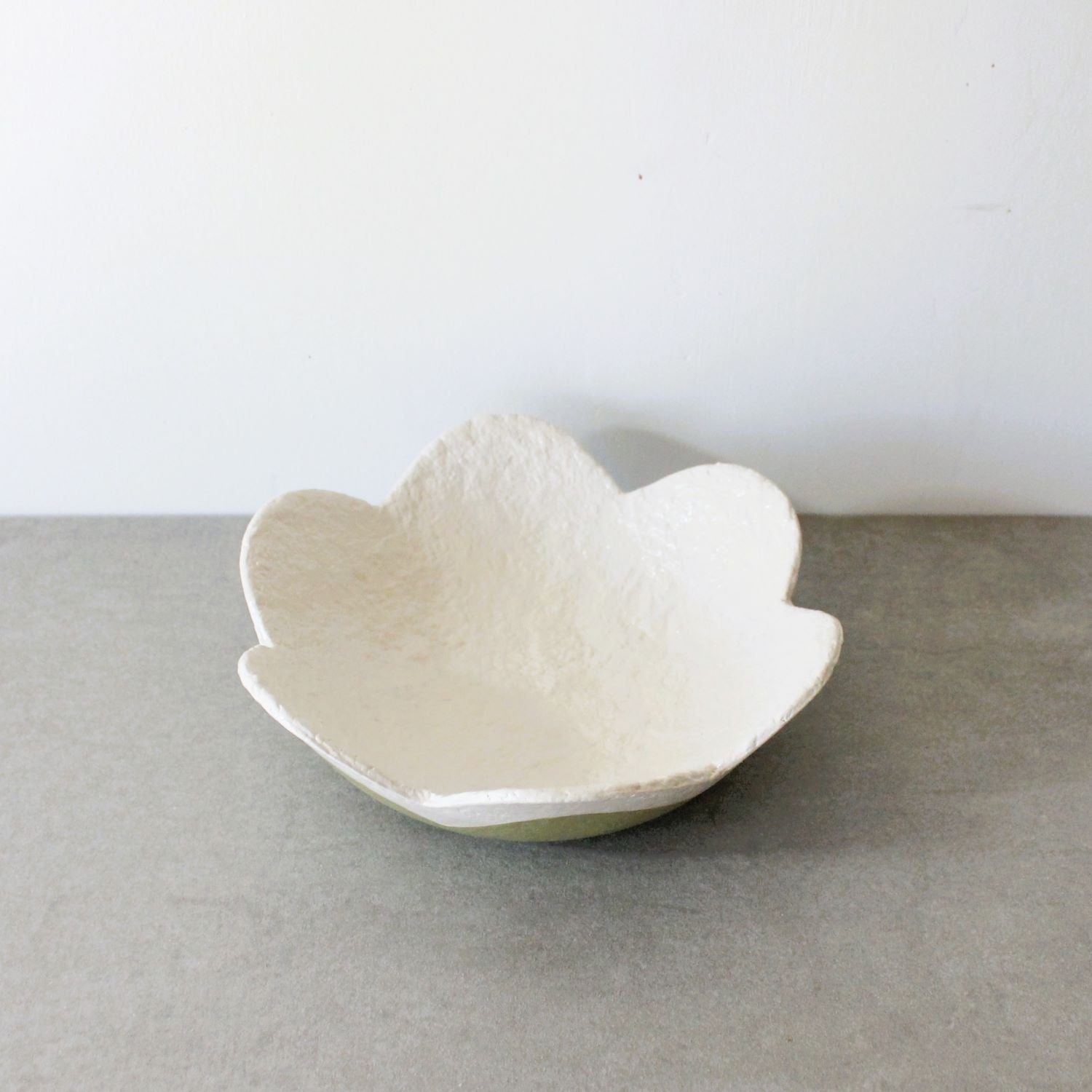 scalloped paper clay dish in oatmeal and olive 2ocm diameter 6cm high